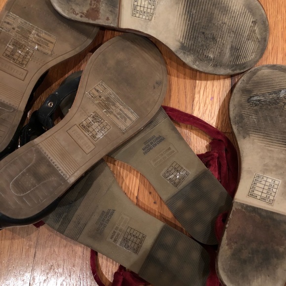 Bundle of 3 Pairs of Sandals - Picture 2 of 2